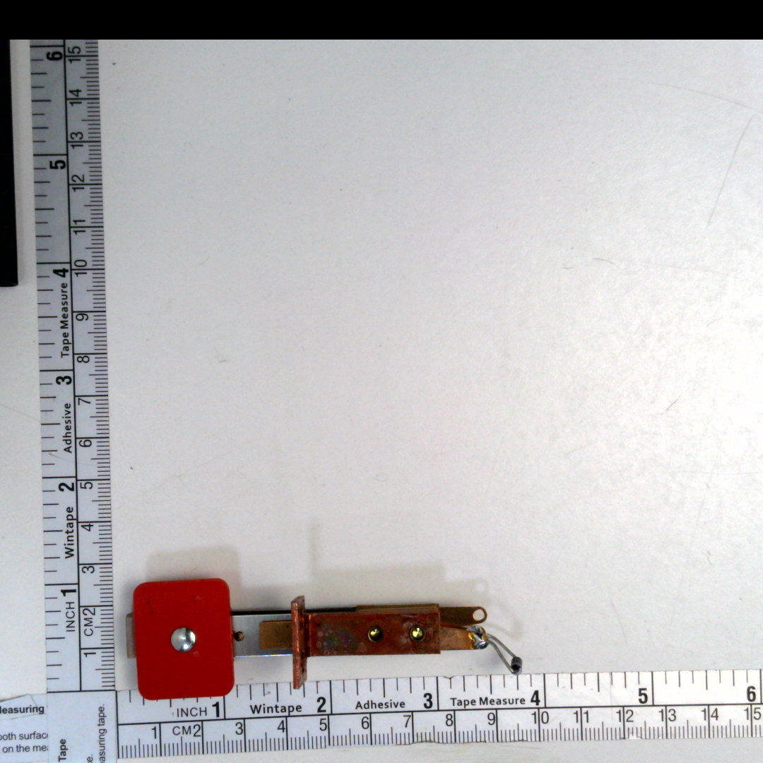 STAND UP TARGET- RED Rectangular B-12001-4