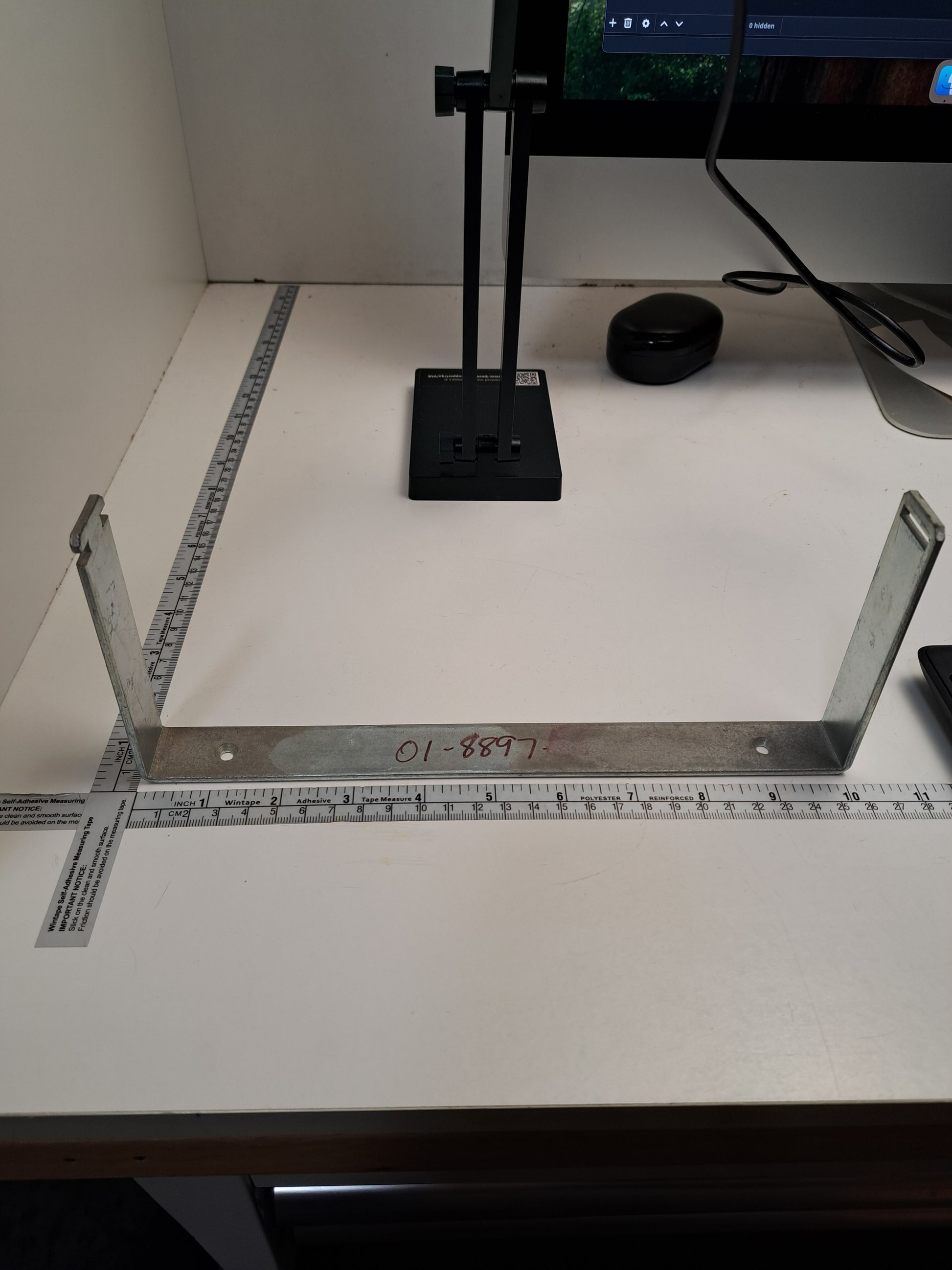 Cashbox cradle 