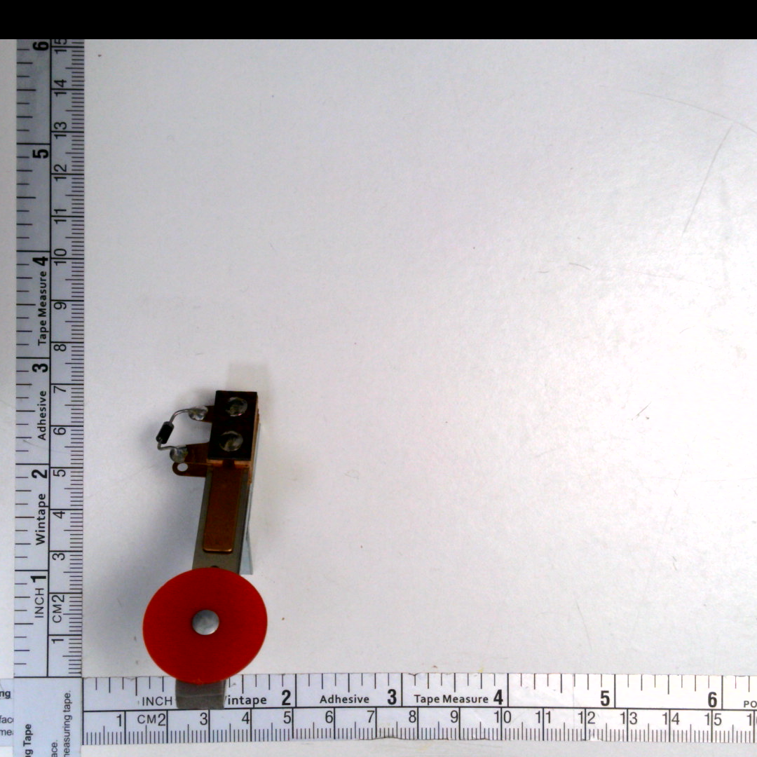 ROUND STAND UP TARGET- RED   A-9270