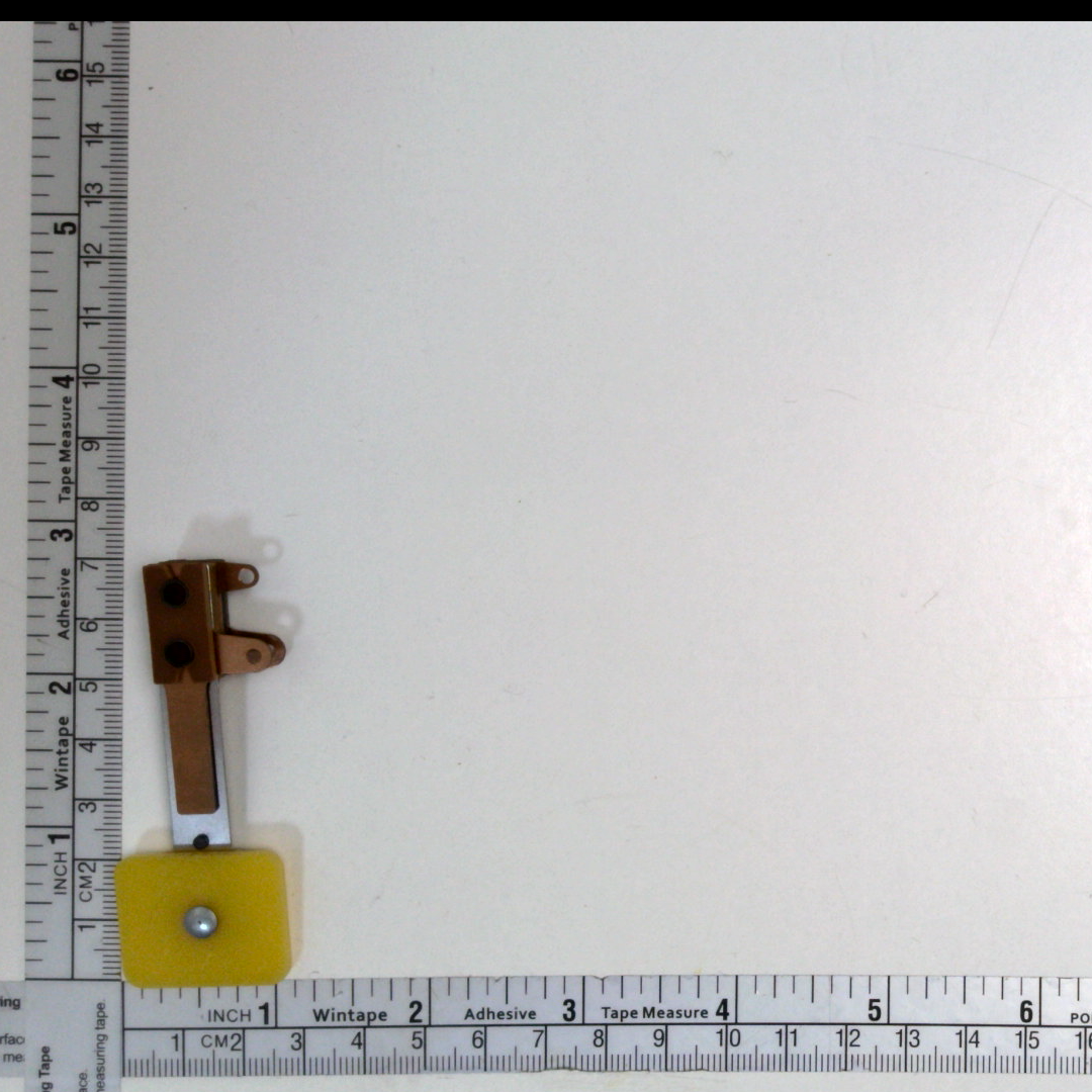 RECT. STAND UP TARGET ASSY- YELLOW   SW-1A-163-2
