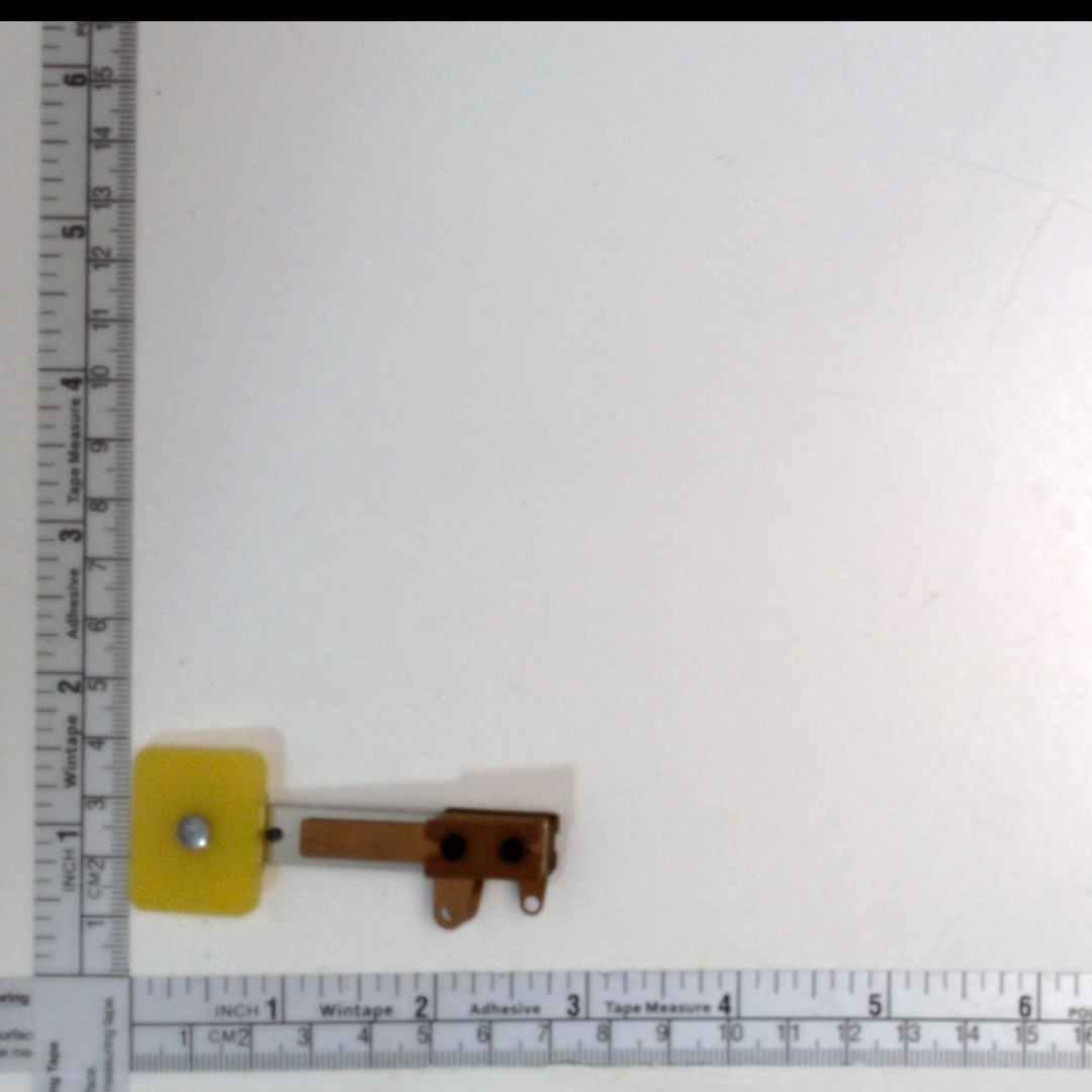 RECT. STAND UP TARGET ASSY- YELLOW   SW-1A-163-2