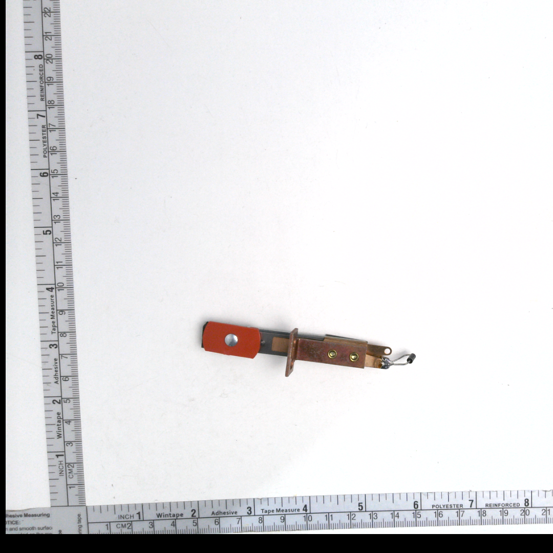 STAND UP TARGET OBLONG RED    A-15658-4
